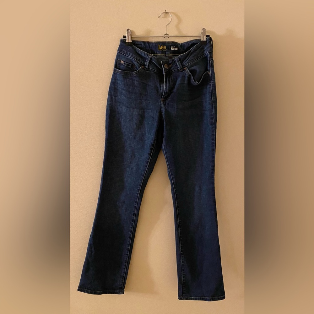 Lee Women's No Gap Waistband Curvy Fit Bootcut Jean with Hidden Pocket